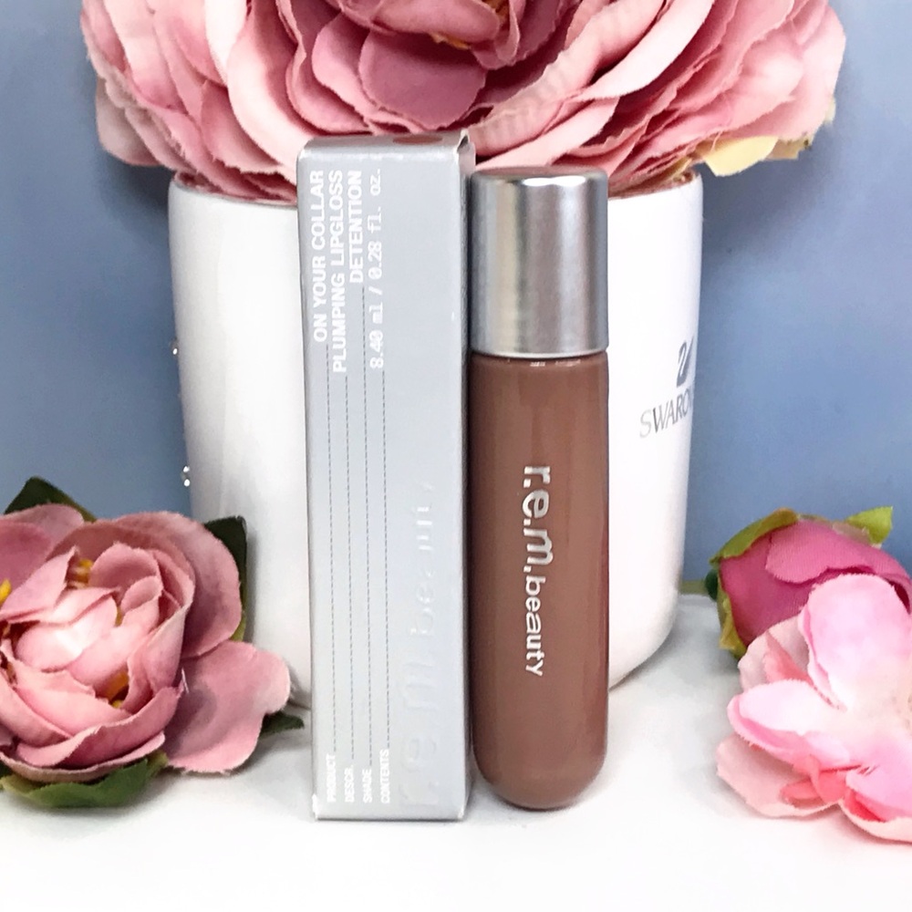 REM Beauty On Your Collar Plumping Lip Gloss in Detention (Cool Nude) 8g *BNIB